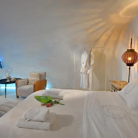 The A Collection By K&k * Οία